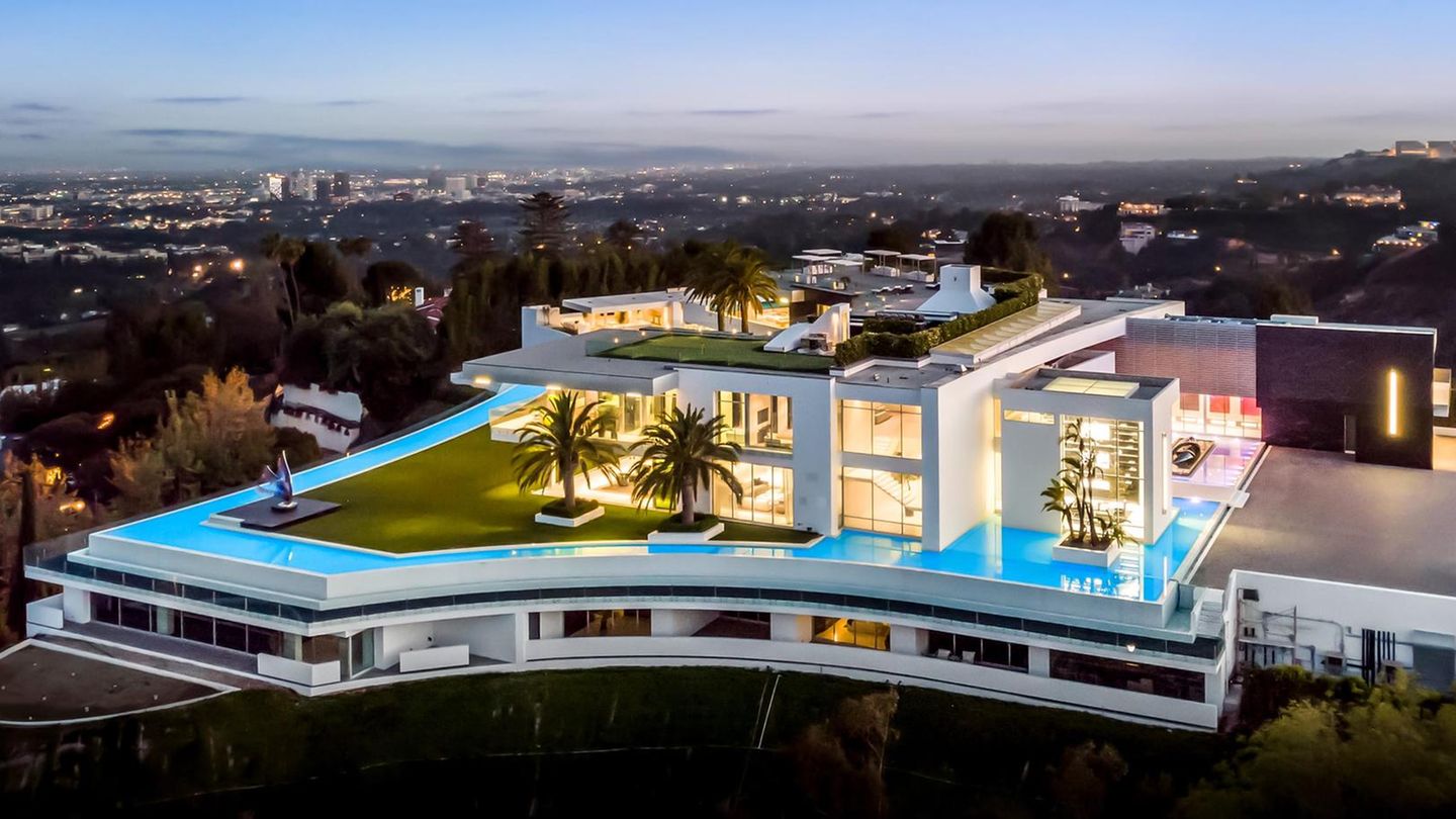 Luxus-Immobilien: Eine der größten Villen der USA: So lebt es sich in 