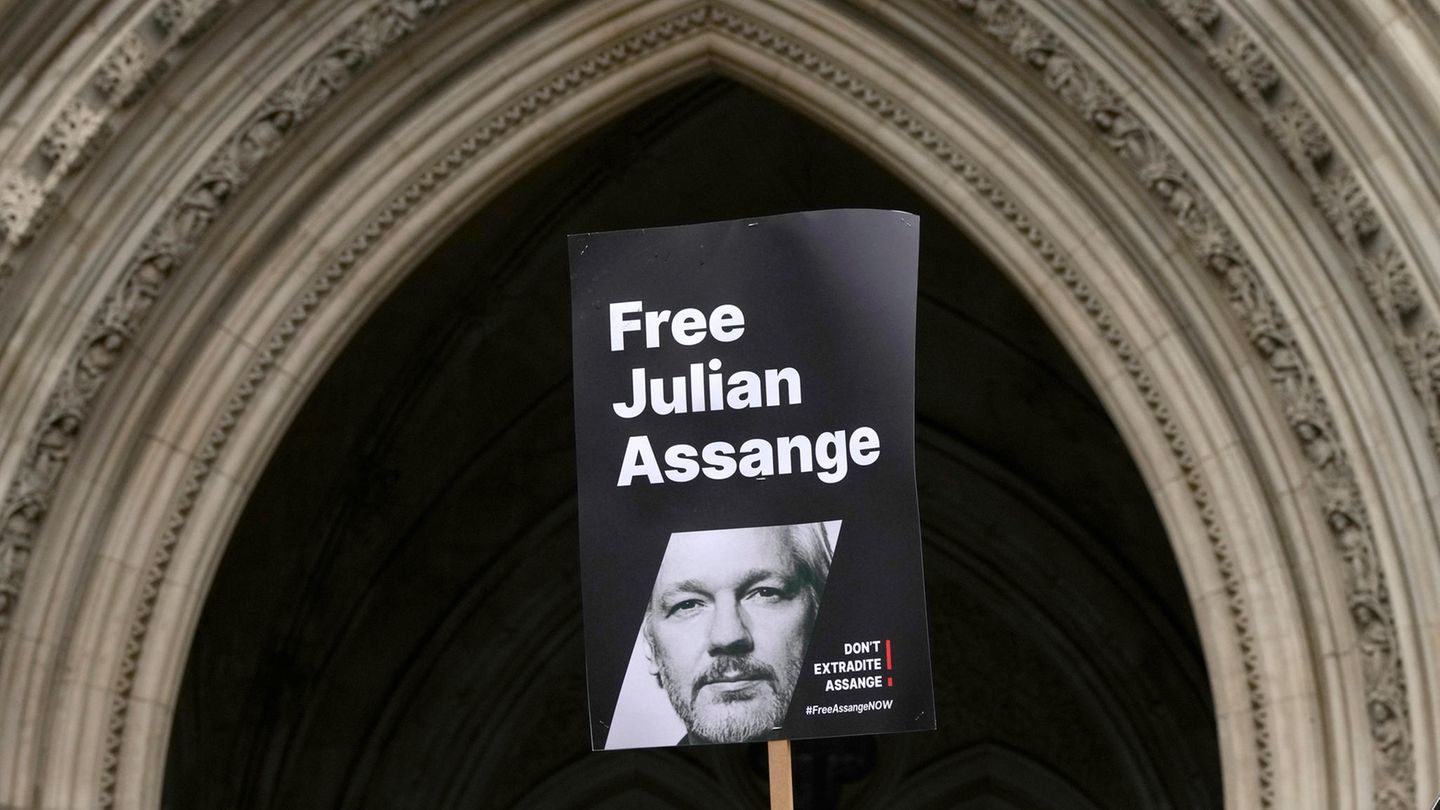 Wikileaks-Gründer: Julian Assange darf Berufung gegen Auslieferung an die USA einlegen