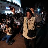 Auch im Zentrum der Hauptstadt Teheran (Foto) kamen Anhänger des umstrittenen Präsidenten zusammen um zu beten