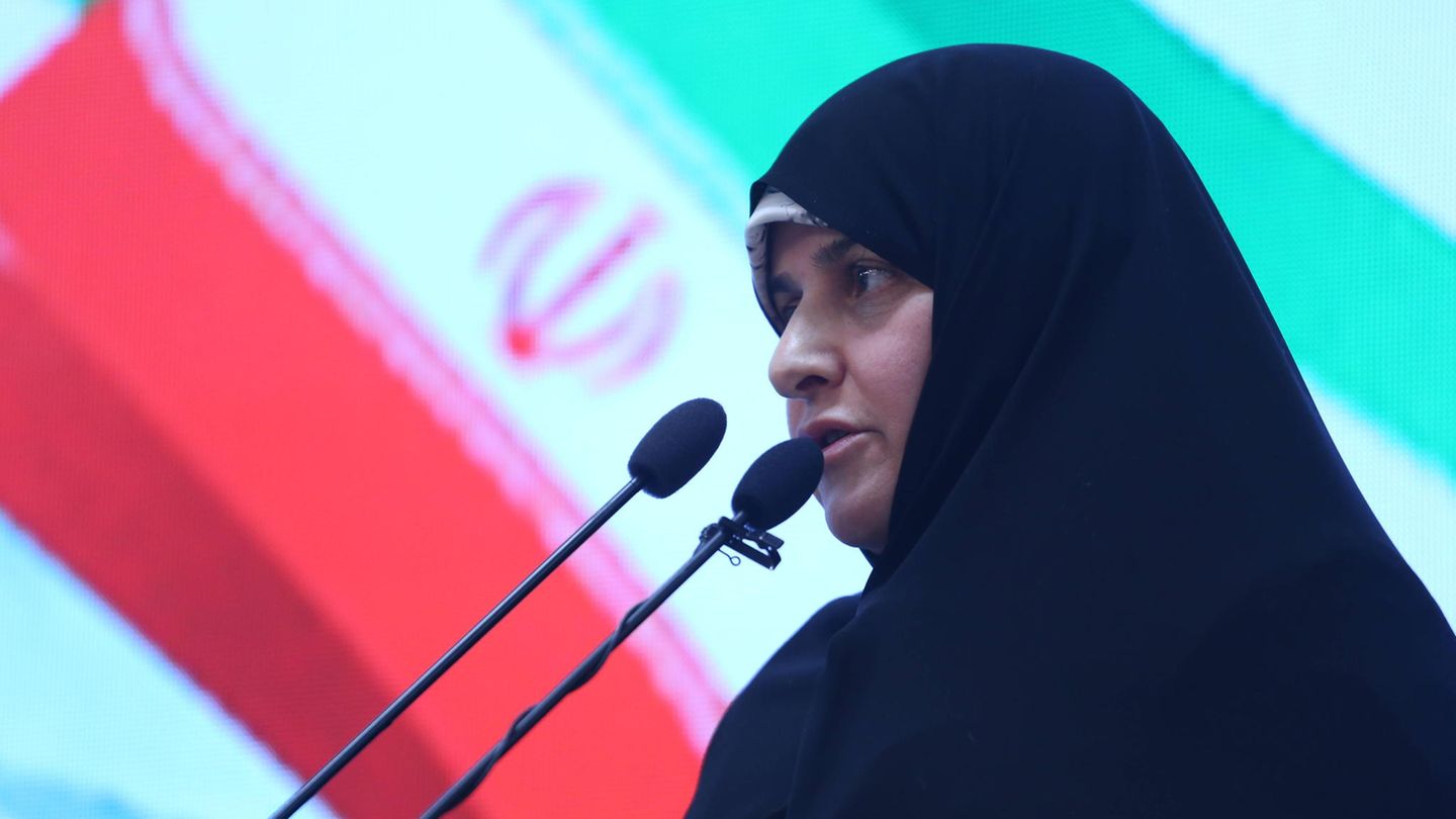 Raisis Frau Frau Dschamileh Alamolhada