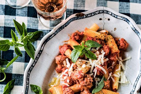 Pasta alla zozzona