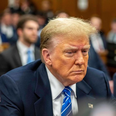 Donald Trump vor Gericht im Prozesssaal