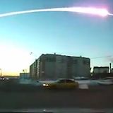 Lichterscheinung am blauen Himmel