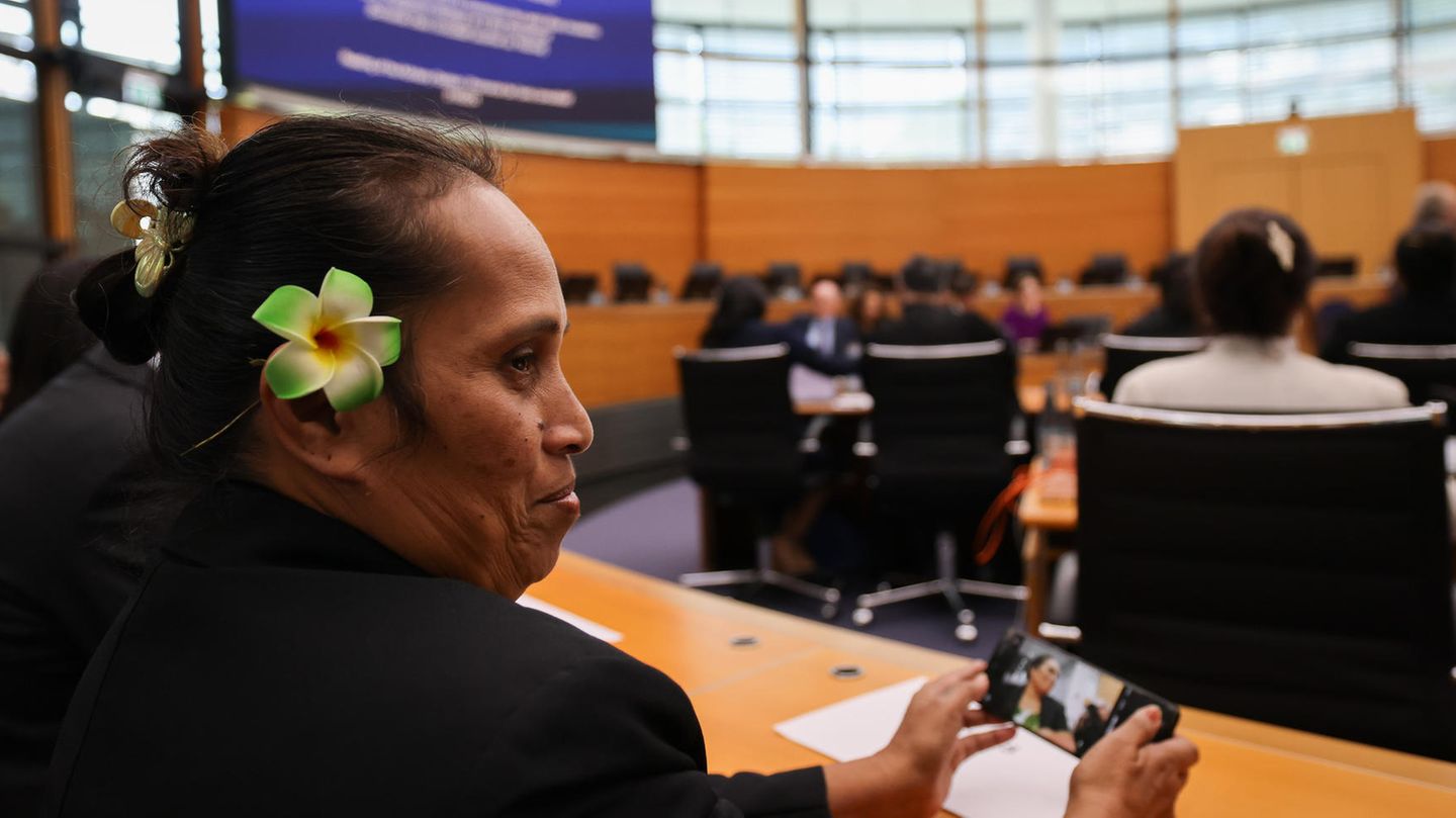 Vertreter im Saal des Internationalen Seegerichtshofs