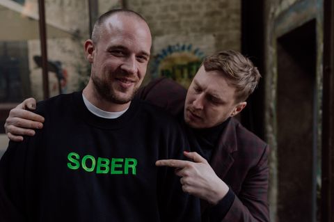 Podcaster und ehemalige Kokain-Süchtige: John Cook und Hagen Decker