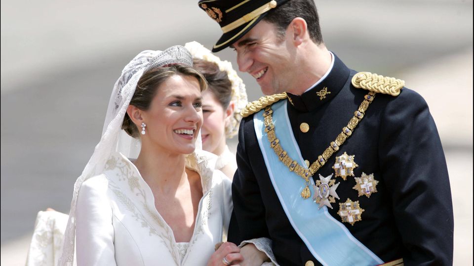 Felipe und Letizia von Spanien bei ihrer Hochzeit am 22. Mai 2004 in Madrid