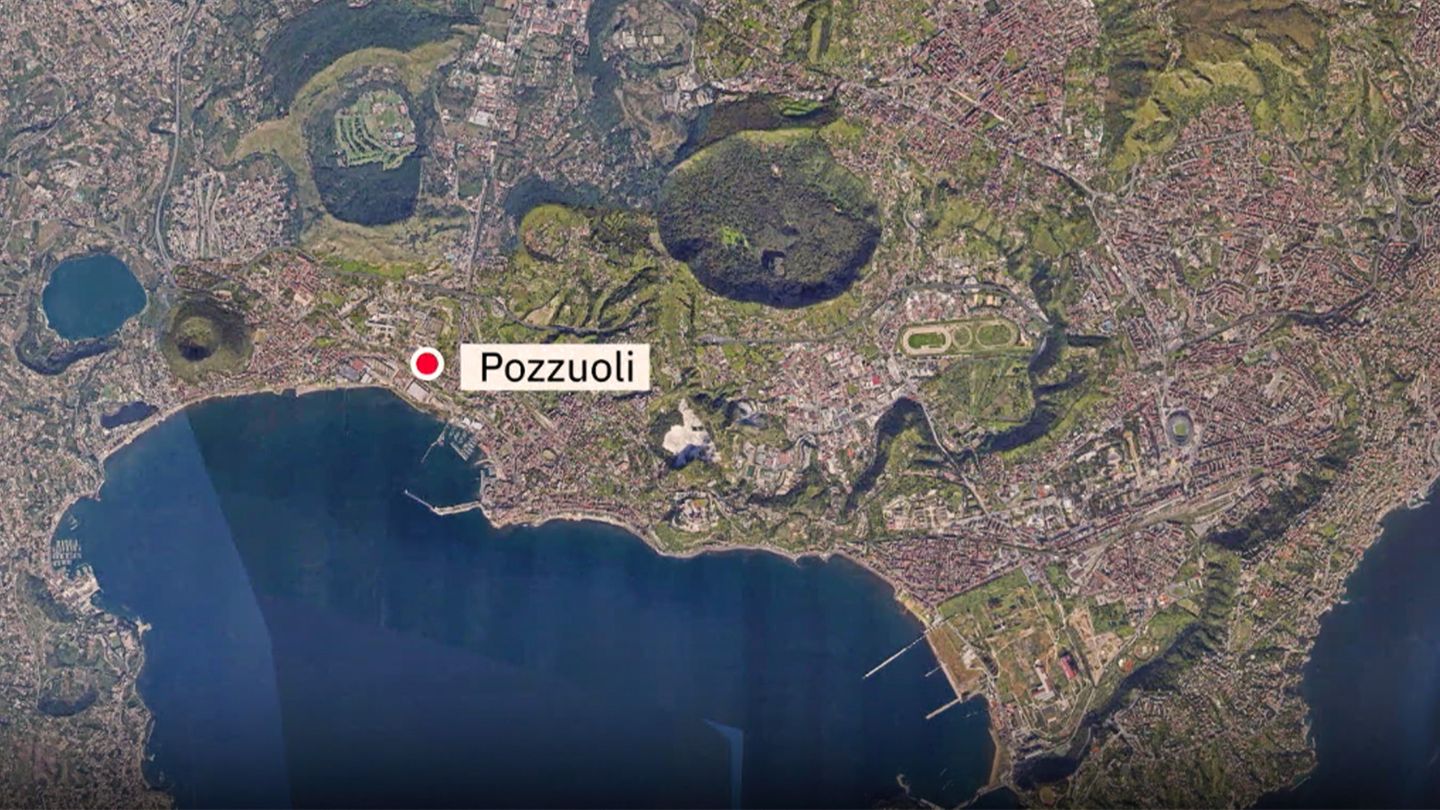Notunterkünfte aufgestellt: Supervulkan bei Neapel: Experten warnen nach Erdbeben vor Ausbruch