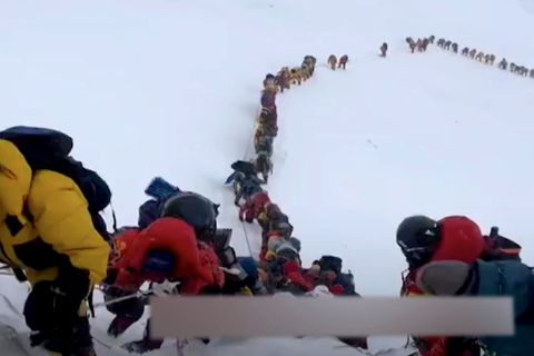 Mount Everest: Video zeigt erneut hohen Andrang auf dem höchsten Berg der Welt