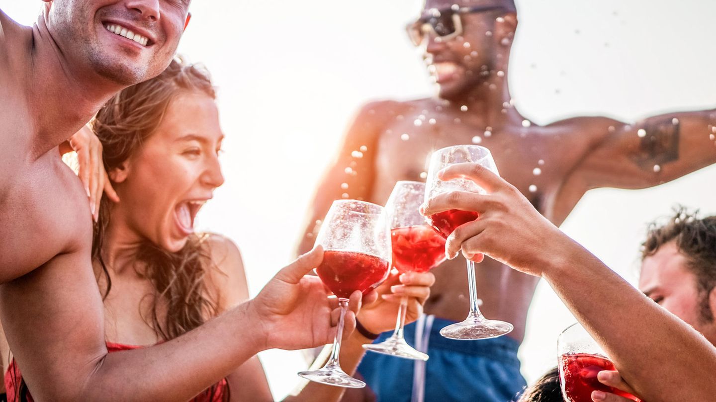 Feuchtfröhliche Party