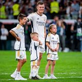 Für die Kinder war es ein emotionaler Moment - aber auch für den Vater. 