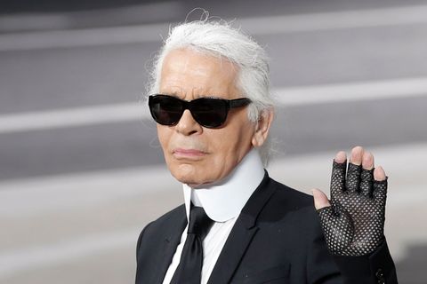 Karl Lagerfeld mit Sonnenbrille