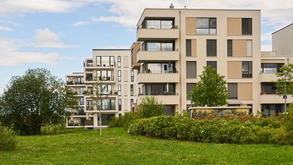 Mehrfamilienhäuser mit Garten