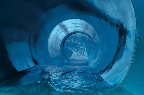 Wasserrutsche in der Dünen-Therme St. Peter-Ording