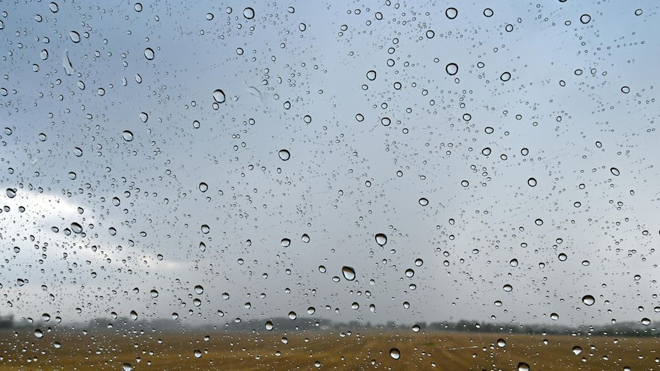 Viele interpretieren es falsch: Das bedeutet "Regenwahrscheinlichkeit" in Wetter-Apps wirklich Tatsächlich gibt die Regenwahrscheinlichkeit nicht die Stärke, Menge oder Ausbreitung des Niederschlags an.