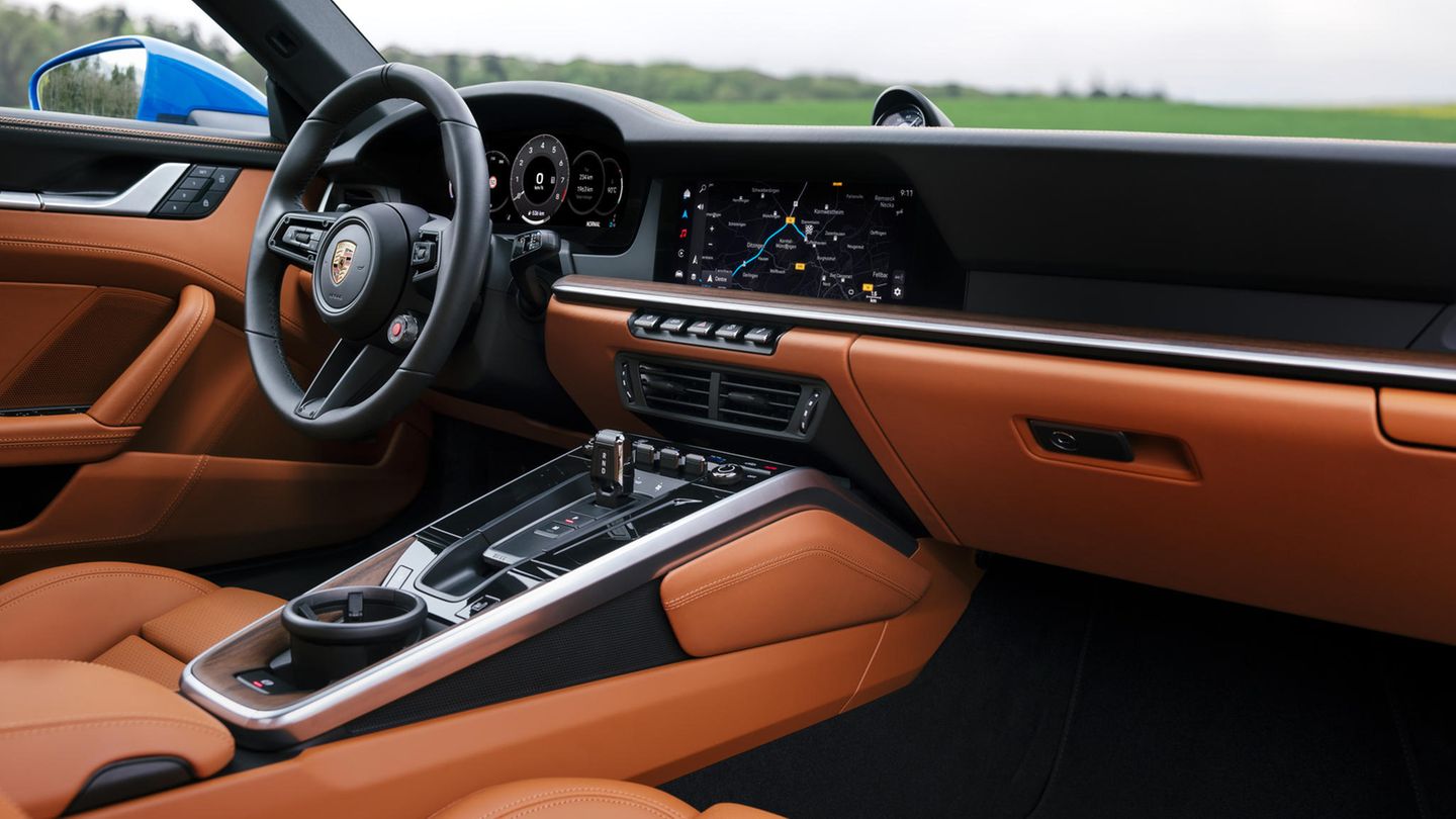 Porsche 911 T-Hybrid