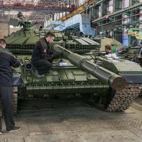 Rüstung in Russland: Montagehalle von Uralvagonzavod