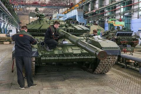 Rüstung in Russland: Montagehalle von Uralvagonzavod