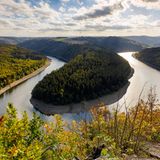 Ehrenrunde: Wandern für den Reiseführer  Das wunderschöne Vessertal m Thüringer Wald ist für Wanderer ein Traum. Die Verwaltung des Naturschutzgebietes bietet auf ihrer Webseite Wanderrouten aller Schweregrade an. Die Liste ist etwas in die Jahre gekommen. Die Routen müssten überprüft neue Touren erstellt werden. Dafür werden Test-Wanderer gesucht. Ihr Job: Mit Karte, GPS und Kamera bewaffnet die Routen ablaufen, ihren Zustand dokumentieren und Vorschläge für Verbesserungen machen. Tausende Wanderer werden in den kommenden Jahren dankbar für die guten Wegbeschreibungen sein. 