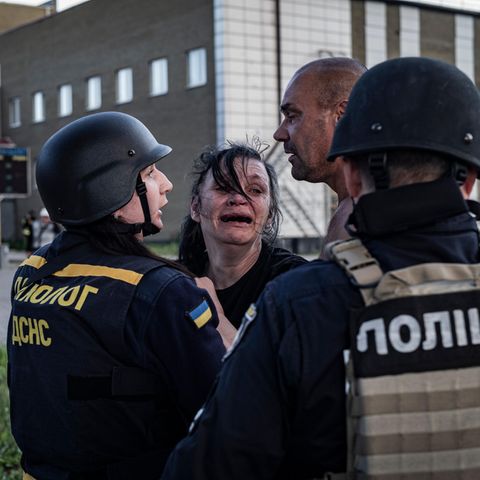 Suche nach Angehörigen in der Ukraine