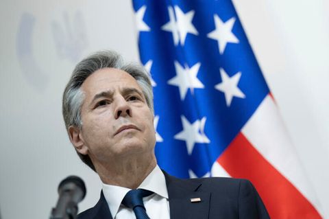  US-Außenminister Antony Blinken: Ein Kennzeichen der amerikanischen Unterstützung für die Ukraine sei es stets gewesen, "sich anzupassen, wenn die Bedingungen sich verändern (...)"
