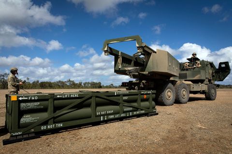 US-Waffen wie diese ATACMS können nun Ziele hinter der Grenze treffen