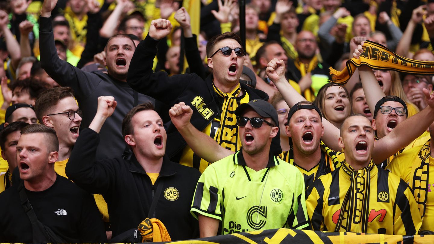 BVB vs. Real Madrid: Für Dortmund war es das erste Finale seit 2013. Entsprechend motiviert waren die BVB-Fans, die ... Für Dortmund war es das erste Finale seit 2013. Entsprechend motiviert waren die BVB-Fans, die ...
