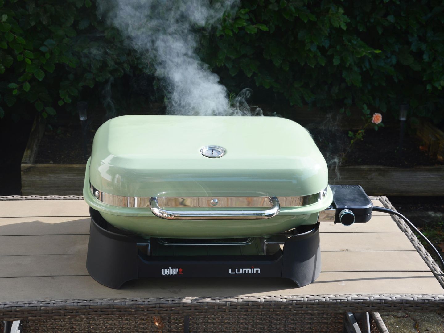 Weber Lumin Elektrogrill: Überzeugt der Grill im Test?
