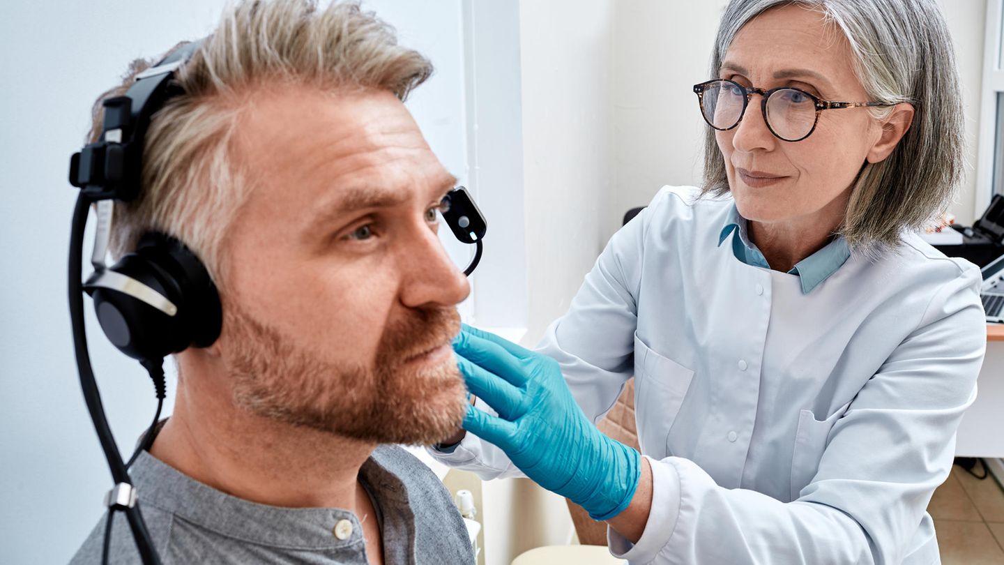 Hier finden Sie ausgezeichnete Rehakliniken im Bereich Stimm- und Gehörerkrankungen. 