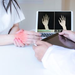 Hier finden Sie ausgezeichnete Rehakliniken im Bereich Rheumatologische Erkrankungen. 
