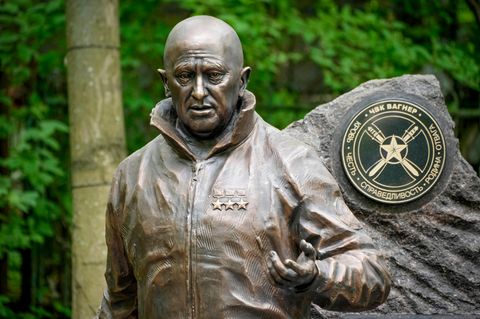 Russland: Anhänger pilgern nach Enthüllung zu Prigoschin-Statue in St. Petersburg
