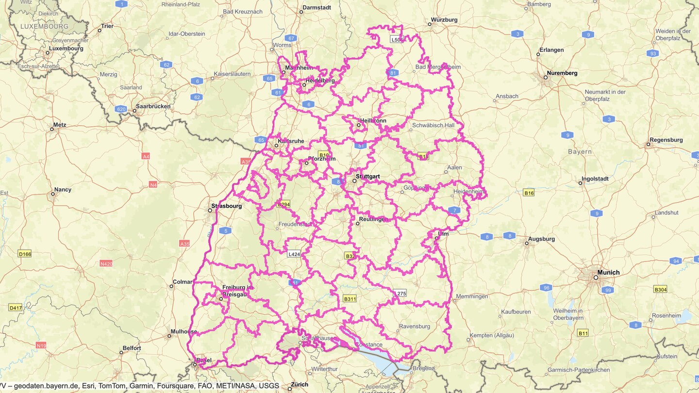 Die Hochwassergefahrenkarte für Baden-Württemberg erreicht man über folgenden Link:  arcgis.com/apps/View/index.html?appid=7eb942ba1b2f4ba084608d79e4946d0d