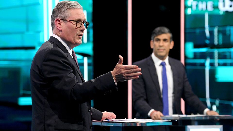 Keir Starmer (l.) gegen Rishi Sunak: Bei der TV-Debatte warben Herausforderungen und Amtsinhaber um die Stimmen Briten für die Wahl am 4. Juli