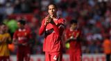 Virgil van Dijk, Holland, FC Liverpool, 32 Jahre alt, war viele Jahre der Verteidiger von Jürgen Klopp und ist Kapitän der Reds und der Holländer. Er ist der geborene Anführer