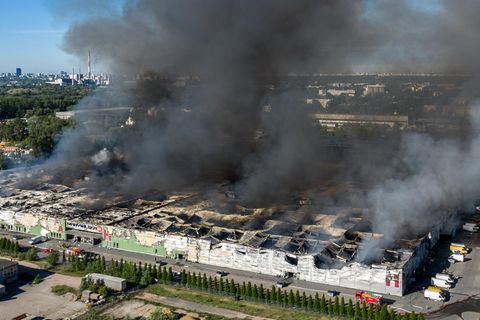 Mitte Mai brannte ein Einkaufszentrum in Warschau aus. Dahinter wird ein russischer Sabotageakt vermutet.
