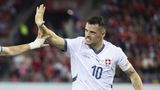 Granit Xhaka, Schweiz, Bayer Leverkusen, 32 Jahre alt, führt und lenkt den deutschen Meister genau wie die Schweizer Nationalelf
