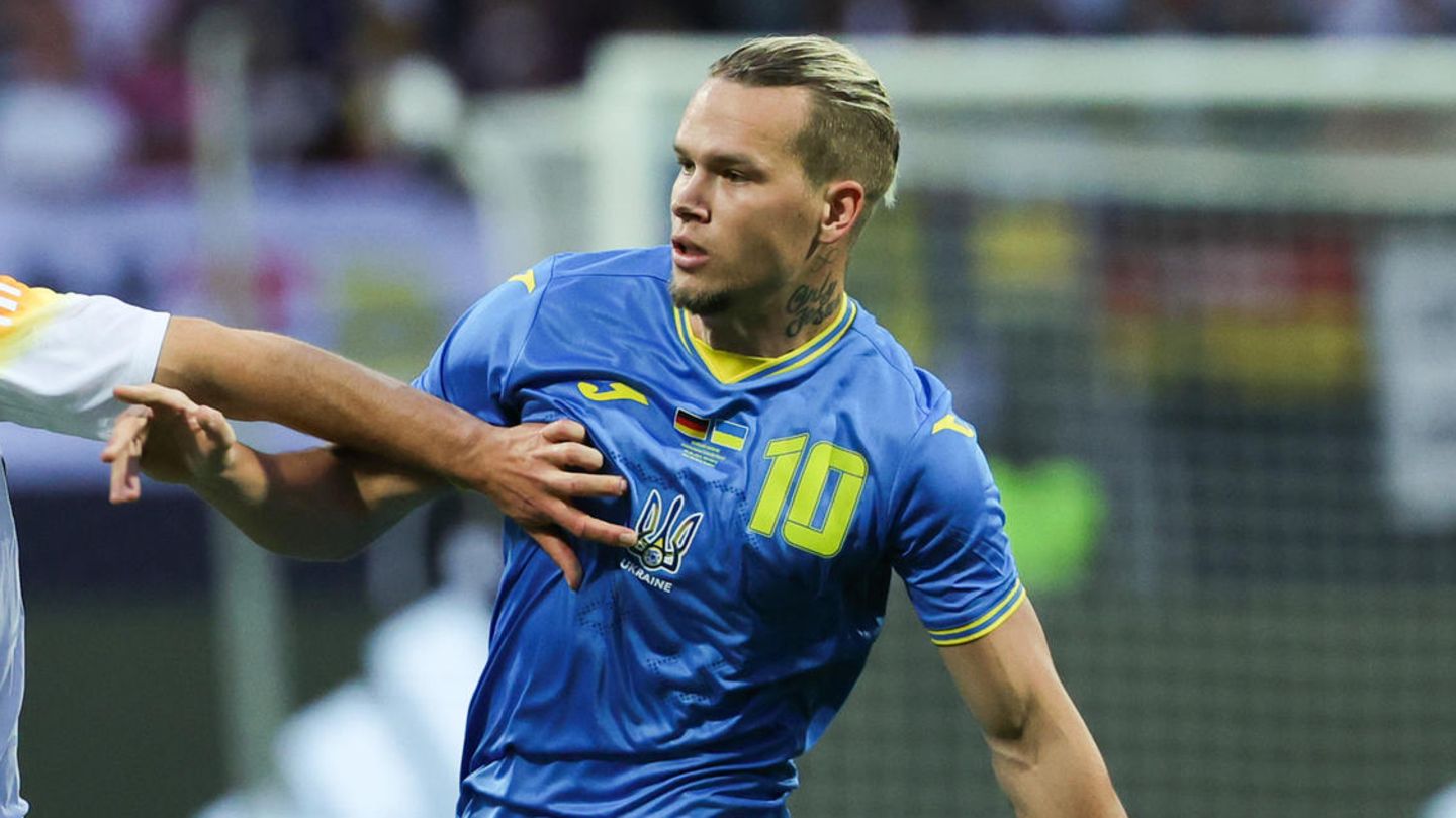 Mychajlo Mudryk, Ukraine, FC Chelsea, 23 Jahre alt, ist ein genialer Linksaußen und der Star der Ukrainer