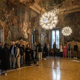 Installation Flos bei der Mailänder Möbelmesse