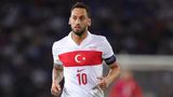 Hakan Calhanoglu, Türkei, Inter Mailand, 30 Jahre alt, hat einen der stärksten rechten Füße der Welt, ist der Star der türkischen Mannschaft und ihr Kapitän