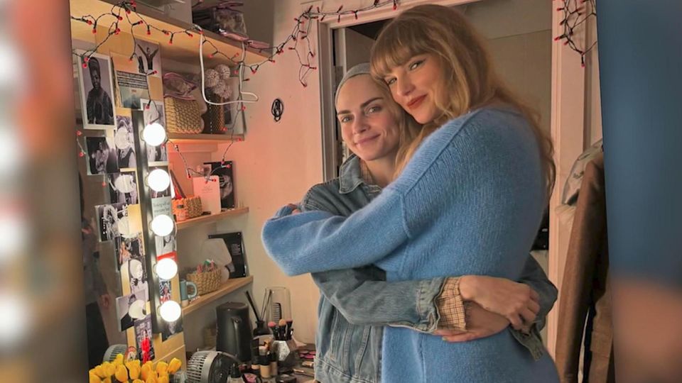 Taylor Swift besucht heimlich ihre beste Freundin in London