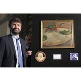 Dieses "Stilleben mit Äpfeln und Trauben" von Paul Gauguin gehörte bis 1970 zur Privatsammlung von Terence F. Kennedy in London. Ein falscher Polizist und zwei falsche Handwerker ließen sich von der Haushälterin einen Tee kochen, während sie das Bild aus dem Rahmen schnitten. 44 Jahre bleibt das Bild verschollen. Allerdings ist es nicht in den Händen der Räuber, sondern landet bei einem nichts ahnenden Fiat-Arbeiter in Turin. Der erwirbt es, ganz rechtmäßig, auf einer Versteigerung von Fundsachen der italienischen Bahn – zusammen mit einem anderen Bild für ein Viertel seines Monatslohns. Er hängt sich die beiden ins Wohnzimmer, später in seine Küche …