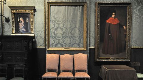 Der leere Rahmen des Rembrand-Gemäldes im Gardner Museum in Boston