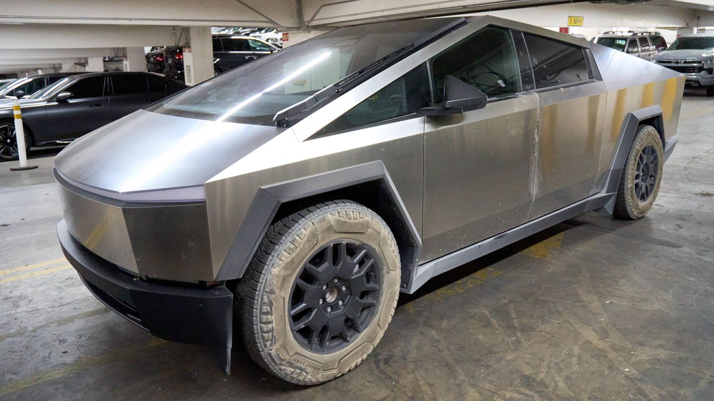 Tesla Cybertruck doesn’t fit – but you’re not allowed to sell it