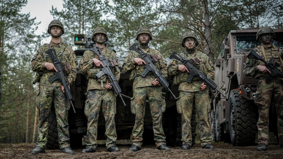 Bundeswehrsoldaten im Einsatz in Litauen. Die Debatte um die Wehrpflicht ist wieder aufgeflammt