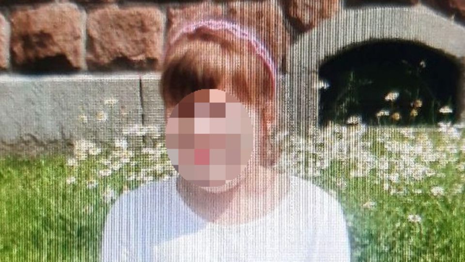 Mit diesem Bild wandte sich die Polizei bei der Suche nach der neunjährigen Valeriia aus Döbeln an die Öffentlichkeit Mit diesem Bild wandte sich die Polizei bei der Suche nach der neunjährigen Valeriia aus Döbeln an die Öffentlichkeit