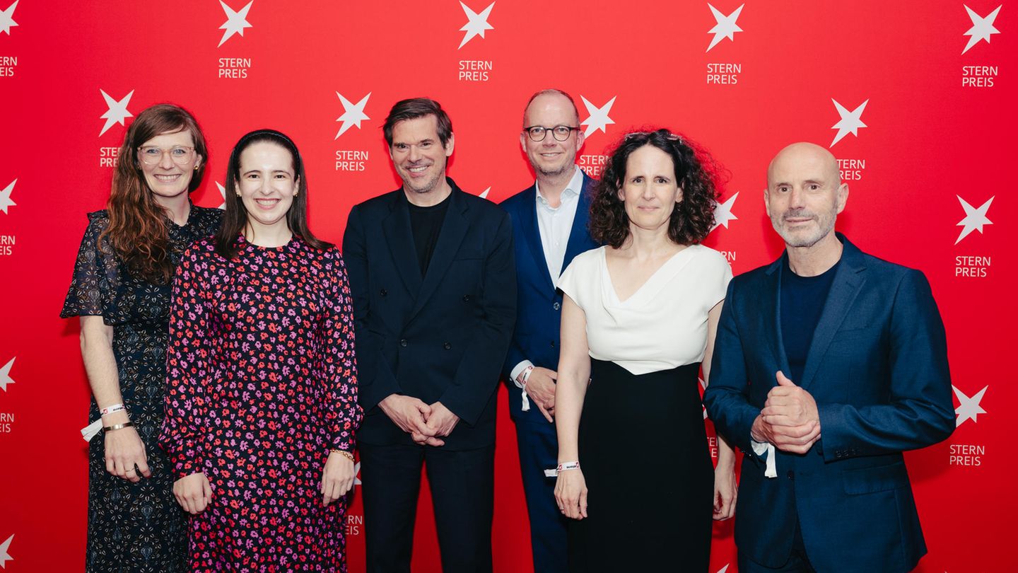 Die stern-Chefredaktion (v.l.n.r.): Steffi Dobmeier, Laura-Lena Förster, Gregor Peter Schmitz, Sven Böll, Cornelia Fuchs und Giuseppe Di Grazia.