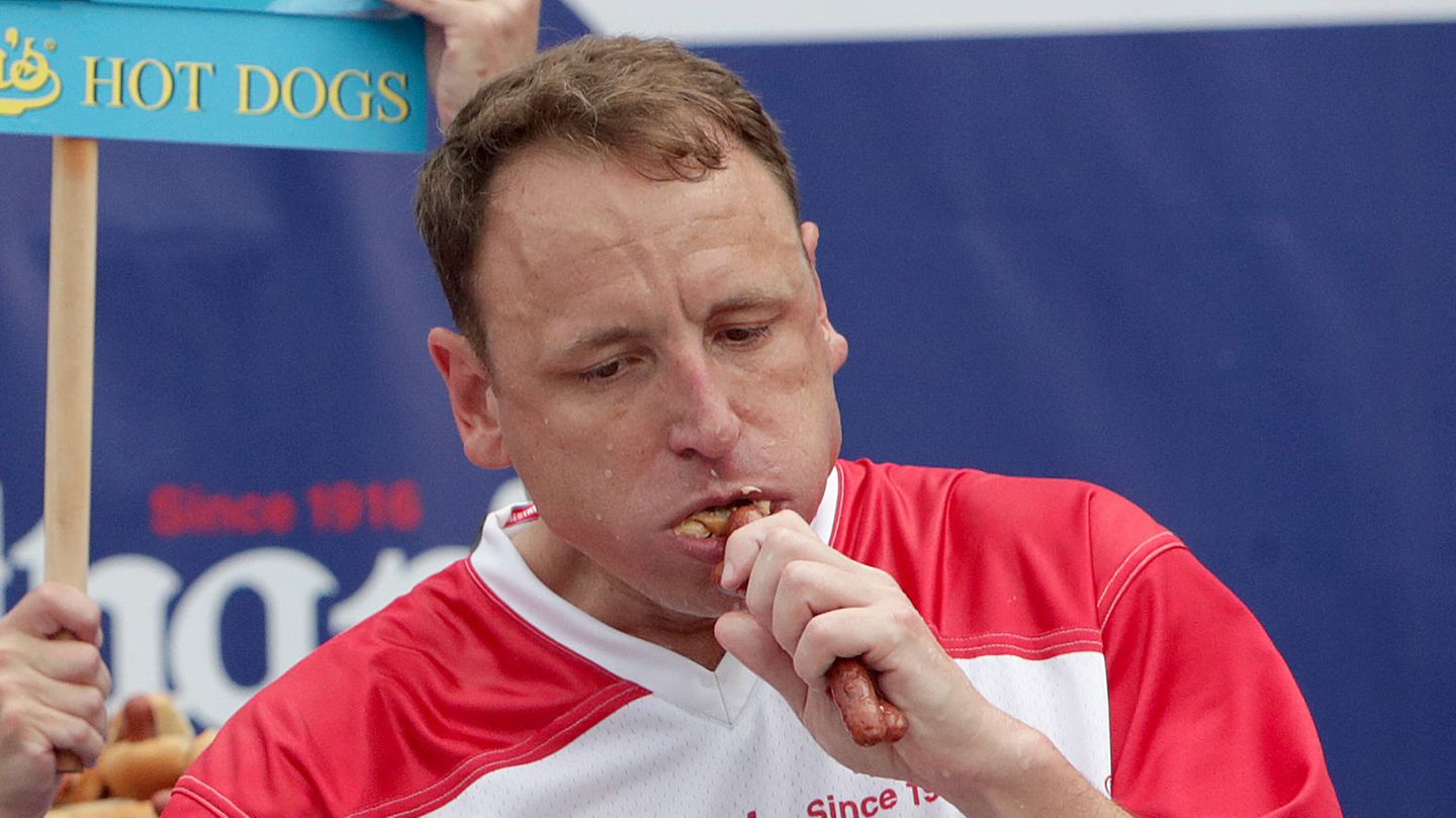 Hotdog champion excluded from eating contest because of vegan sponsor