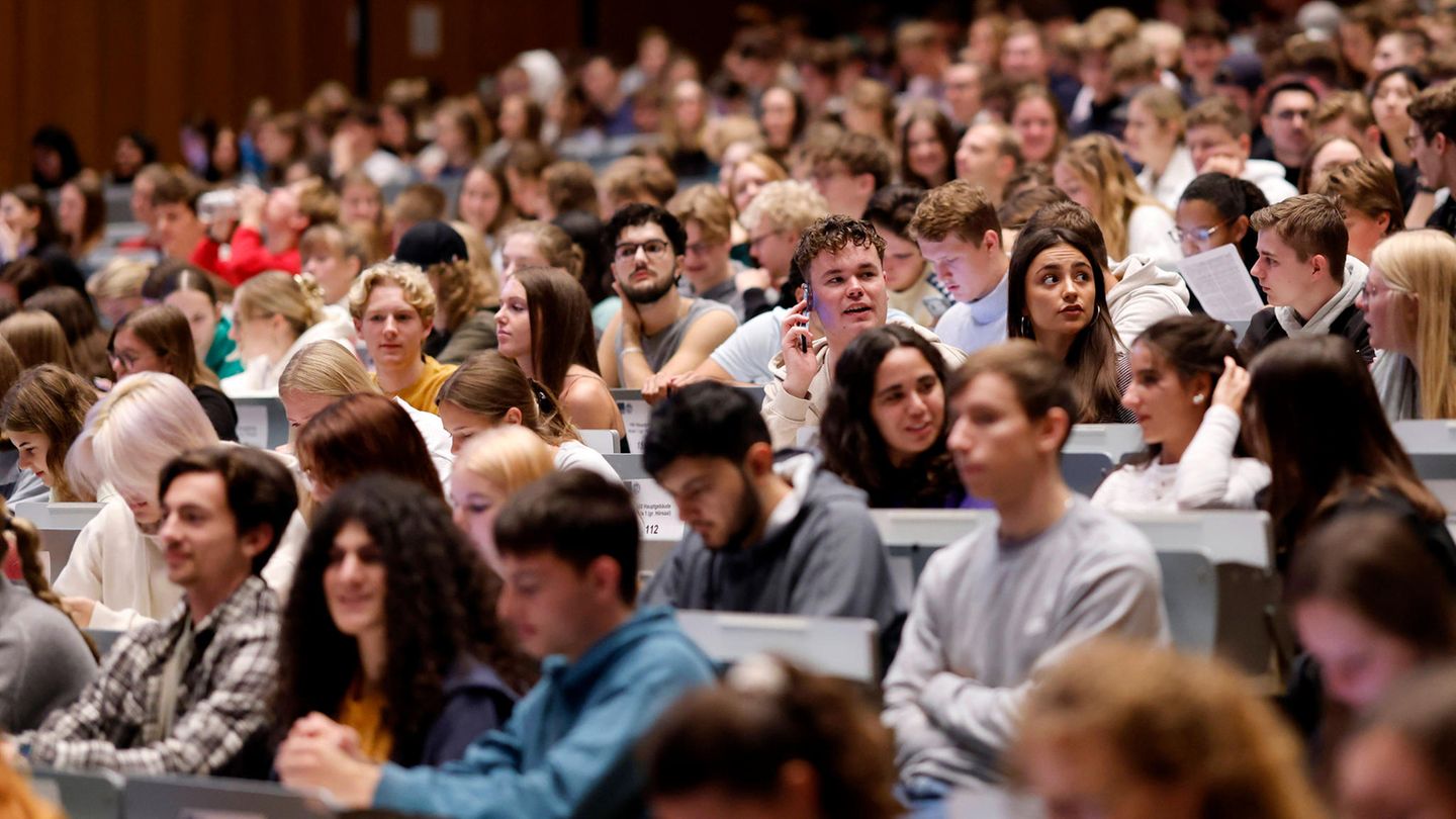 Bafög: More money for pupils and students – the most important information