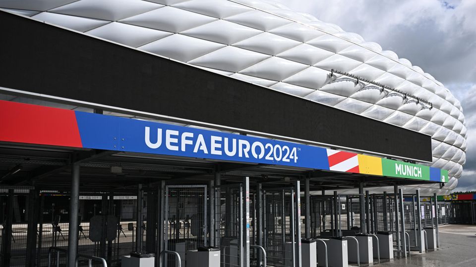 Achtung vor Betrügern: Gefälschte Tickets und Mondpreise – worauf Sie beim Kauf von EM-Tickets aus zweiter Hand achten sollten