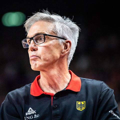 Gordon Herbert bei einem Spiel der deutschen Basketball-Nationalmannschaft