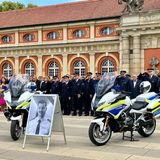 Brandenburgs Innenminister und Polizisten gedenken um 11.34 Uhr dem getöteten Beamten